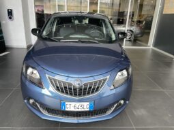 LANCIA YPSILON PLATINO HYBRID 1.0 70CV pieno