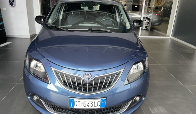 LANCIA YPSILON PLATINO HYBRID 1.0 70CV pieno