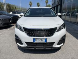 PEUGEOT 3008 ACTIVE 1.5 BLUEHDI 130CV pieno