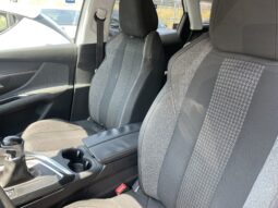 PEUGEOT 3008 ACTIVE 1.5 BLUEHDI 130CV pieno