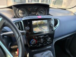 LANCIA YPSILON PLATINO HYBRID 1.0 70CV pieno