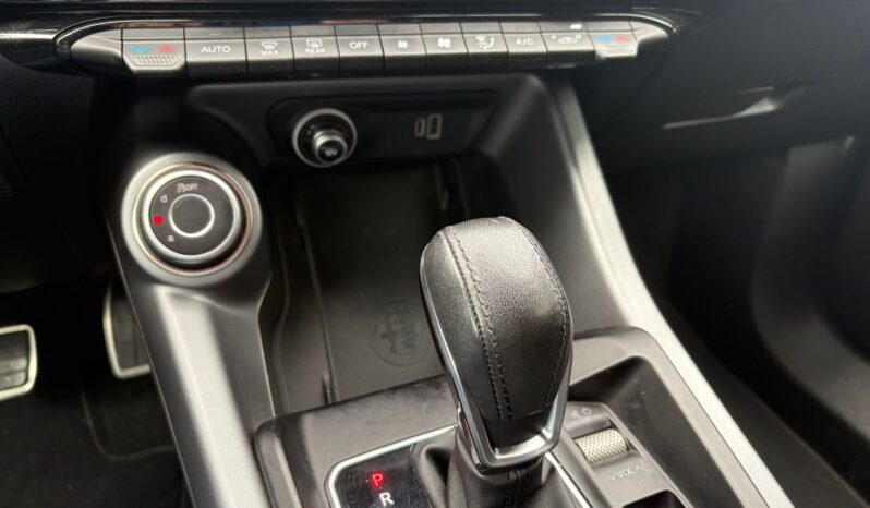 ALFA ROMEO TONALE SPECIALE 1.5 HYBRID 130CV pieno