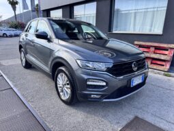 VOLKSWAGEN T-ROC BUSINESS 2.0 TDI 115CV pieno