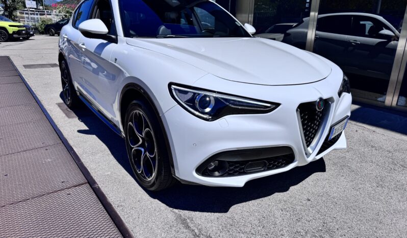 ALFA ROMEO STELVIO TI Q4 210 CV AT8 pieno
